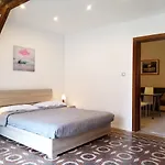 Christian\'S House